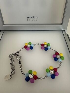 Swatch Bijoux “Taloo” Flower Bracelet - Stainless Steel- Collectible Vintage 🌸